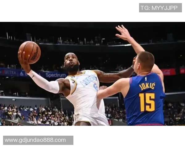 2020年西部决赛湖人与掘金的激烈对决第四节精彩回顾与分析